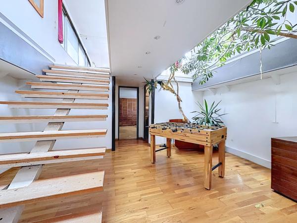 Péniche habitation - 5 chambres - 180 m² - Confluence - RP ou Locatif