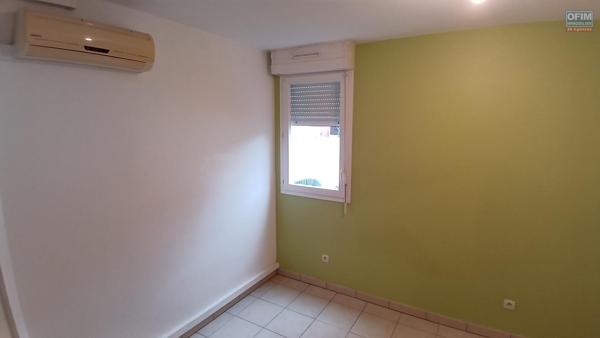 Grand T2/3 65m2 avec terrasse et parking - Sainte-Clotilde - Proche Boulevard Sud et Faculté