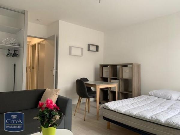Appartement à louer 1 pièce 23.64m²