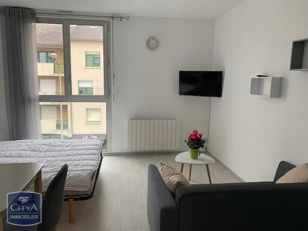 Appartement à louer 1 pièce 23.64m²
