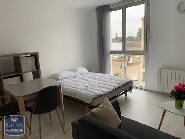 Appartement à louer 1 pièce 23.64m²