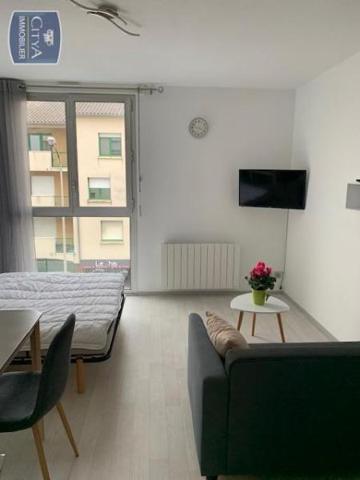 Appartement à louer 1 pièce 23.64m²