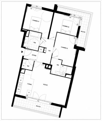 Situé dans une résidence récente de standing construite en 2020, découvrez ce magnifique appartement 4 pièces en parfait état. Alliant confort moderne, excellentes performances énergétiques et finitions de qualité, ce bien est idéal pour une vie de famille sereine.

​🏡 Un intérieur lumineux et parfaitement agencé :
-​Pièce de vie : Un agréable séjour de 30 m² baigné de lumière, avec sa cuisine ouverte moderne et entièrement équipée.
-​Espace nuit : 3 belles chambres, dont une suite parentale de 12 m² avec sa salle de bains privative, et deux chambres de 11 m².
​-Salles d'eau : Une seconde salle de bains indépendante pour optimiser le confort au quotidien.
-​WC : Séparés.

​☀️ Les extérieurs et annexes :
​-Balcons : Deux espaces extérieurs totalisant 17 m², parfaits pour vos moments de détente en plein air.
-​En sous-sol : Une cave saine et une place de stationnement privative sécurisée.

​📍 Une localisation recherchée :
Idéalement situé à Châtenay-Malabry, l'appartement bénéficie d'une proximité immédiate avec les commerces, les écoles, les espaces verts et les équipements sportifs. Accès rapide aux transports pour rejoindre Paris et les communes limitrophes.

​✨ Les plus : Résidence sous garantie décennale, faibles charges énergétiques grâce à l'isolation récente, aucun travaux à prévoir.

​Une opportunité rare sur le secteur.
Une visite s'impose !