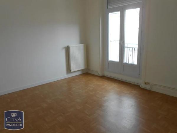Location appartement 3 pièces de 77.49m²