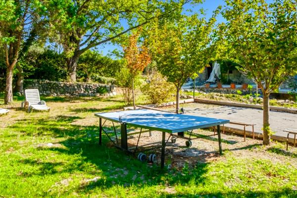 Le Broc (06510) Domaine historique, 26 ha, vue panoramique, piscine