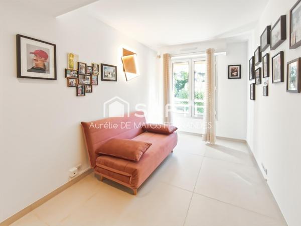 Appartement de standing avec garage et cave