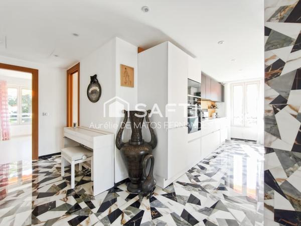 Appartement de standing avec garage et cave