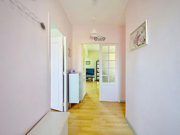Maison à vendre à Saint-Avertin, Quartier résidentiel recherché