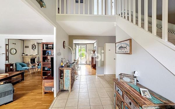 Maison à vendre    6 pièces • 166,21 m2 Panazol