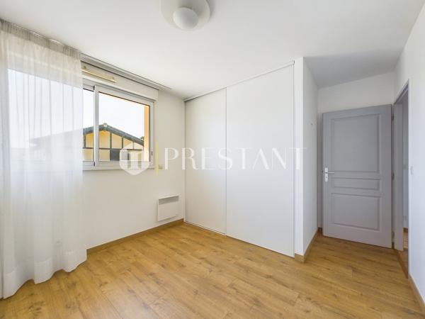 Exclusivité – Entre Maignon et Brindos, Maison de ville de 113m2 à vendre à Anglet – Vue montagnes, terrasse et jardin, ANGLET
