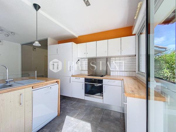 Exclusivité – Entre Maignon et Brindos, Maison de ville de 113m2 à vendre à Anglet – Vue montagnes, terrasse et jardin, ANGLET