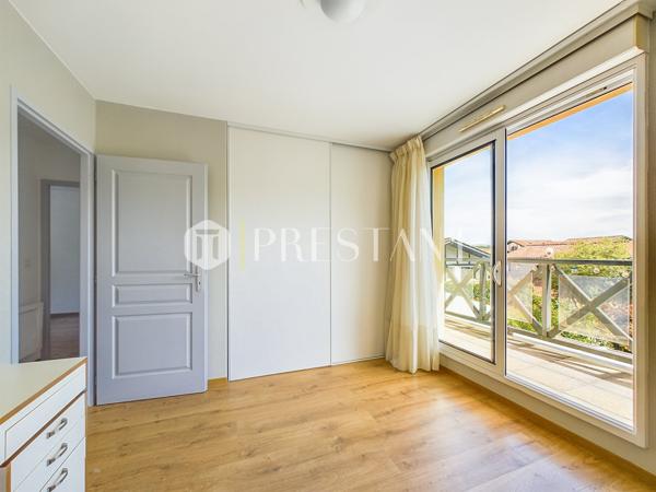 Exclusivité – Entre Maignon et Brindos, Maison de ville de 113m2 à vendre à Anglet – Vue montagnes, terrasse et jardin, ANGLET