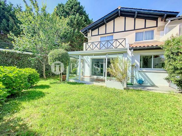 Exclusivité – Entre Maignon et Brindos, Maison de ville de 113m2 à vendre à Anglet – Vue montagnes, terrasse et jardin, ANGLET