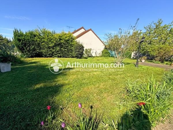 Vente                                                      Maison
                        
                     6 pièces                      95 m2                     à Étiolles