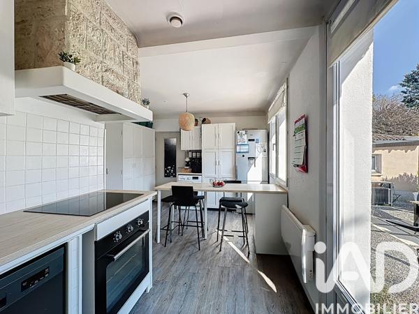 Maison à vendre 6 pièces 153 m² Morières-lès-Avignon