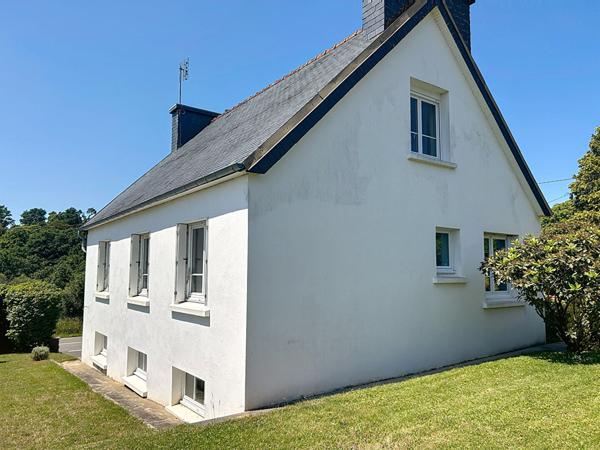 Maison a vendre a Chateauneuf du Faou - 5 pieces, 4 chambres sur sous-sol