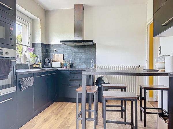 Maison a vendre a Chateauneuf du Faou - 5 pieces, 4 chambres sur sous-sol