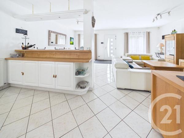 Maison à vendre  6 pièces - 122 m 2   STE GENEVIEVE DES BOIS  - 91