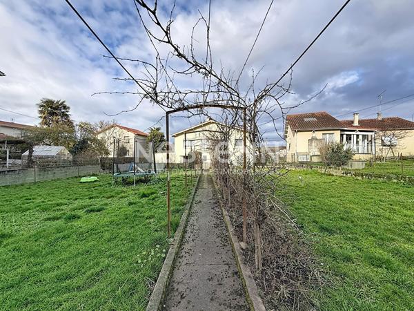 A vendre Maison Auch 4 chambres 110m2 avec jardin et garage
