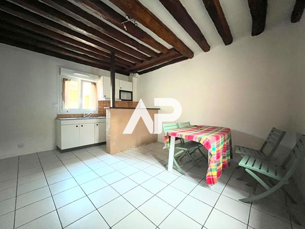 Appartement Groslay 3 pièce(s) 44.26 m2 €170 000 **  - Référence  1494