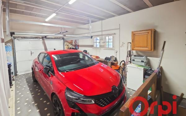 Maison à vendre    6 pièces •  Mehun-sur-Yèvre