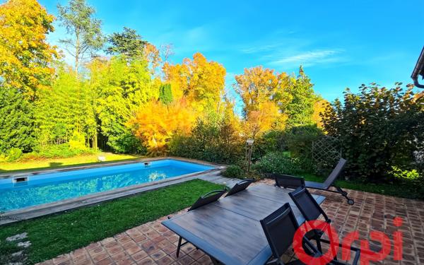 Maison à vendre    6 pièces •  Mehun-sur-Yèvre