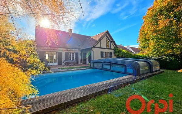 Maison à vendre    6 pièces •  Mehun-sur-Yèvre