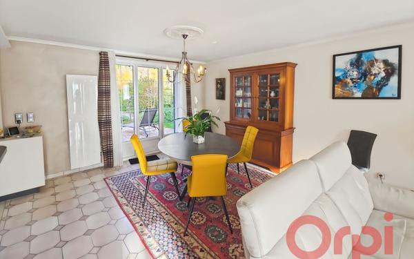 Maison à vendre    6 pièces •  Mehun-sur-Yèvre