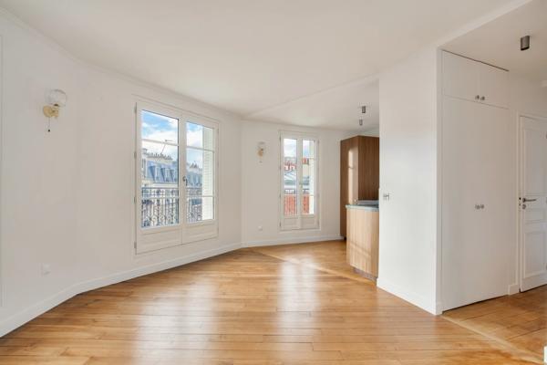 Appartement Paris 18e - LAMARCK-CAULAINCOURT / RUE FRANCOEUR