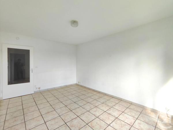 Appartement F1 à vendre  1 pièce - 30,94 m 2   ST JEAN DE BRAYE  - 45