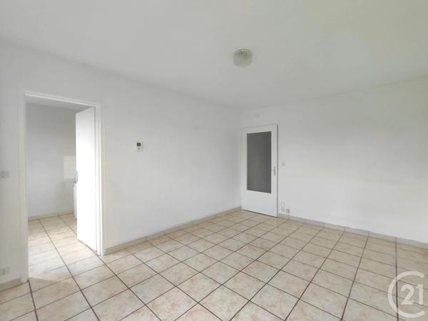 Appartement F1 à vendre  1 pièce - 30,94 m 2   ST JEAN DE BRAYE  - 45