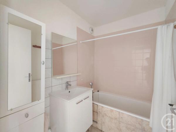 Appartement F1 à vendre  1 pièce - 30,94 m 2   ST JEAN DE BRAYE  - 45