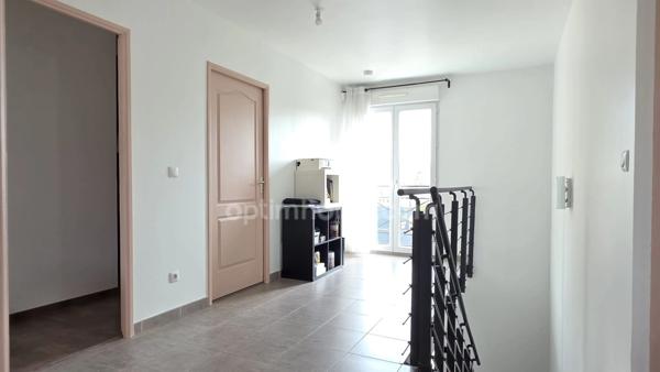 NOISEAU- Proche Coulée Verte - Maison contemporaine de 145 m² - 5 chambres avec sous-sol total sur un terrain de 704 m²