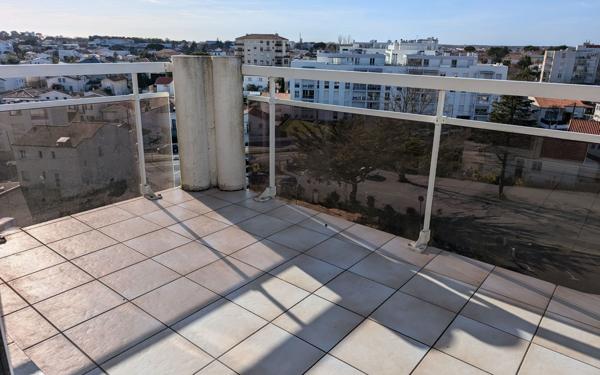 Appartement à louer    3 pièces • 66,29 m2 Royan