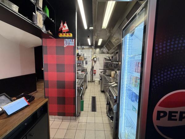 Fonds De Commerce
        
        - 48 m² 162 000 € *