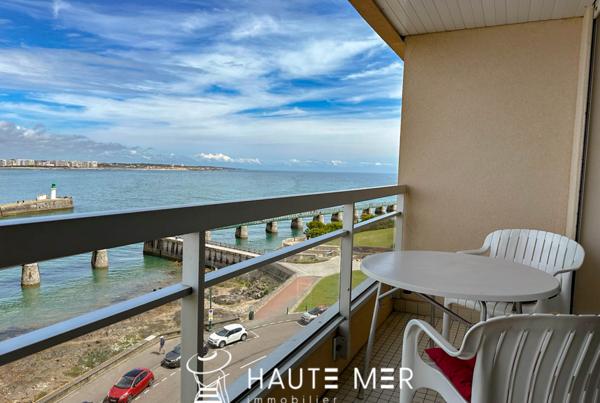 BLEU – Spacieux appartement au panorama exceptionnel