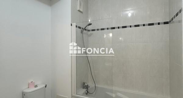 Location Appartement 2 pièces 43.23 m² - Orléans 45000