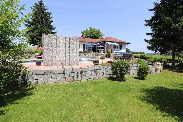 Au milieu des champs