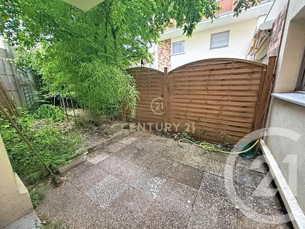 Appartement Studio à vendre  2 pièces - 42,48 m 2   NOISY LE GRAND  - 93