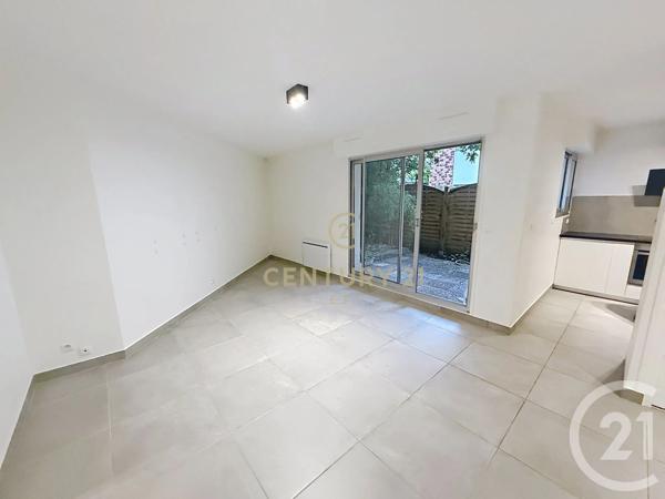 Appartement Studio à vendre  2 pièces - 42,48 m 2   NOISY LE GRAND  - 93