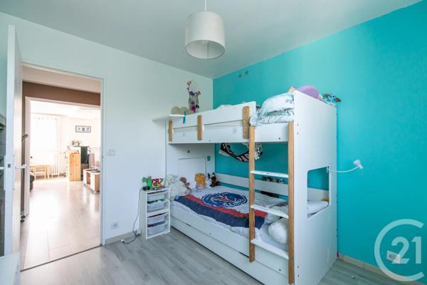 Appartement F3 à vendre  3 pièces - 66,45 m 2   ST MAUR DES FOSSES  - 94