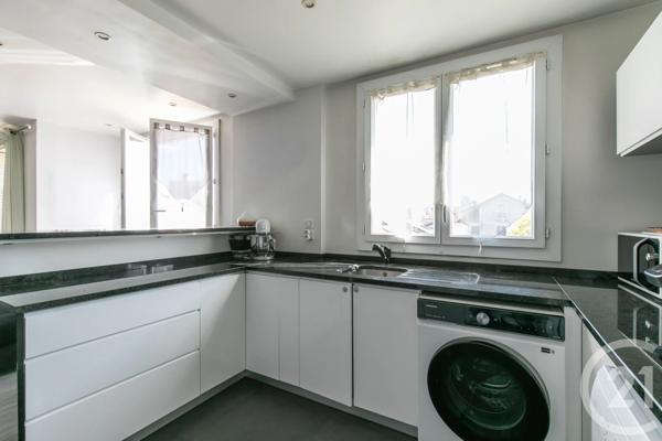 Appartement F3 à vendre  3 pièces - 66,45 m 2   ST MAUR DES FOSSES  - 94