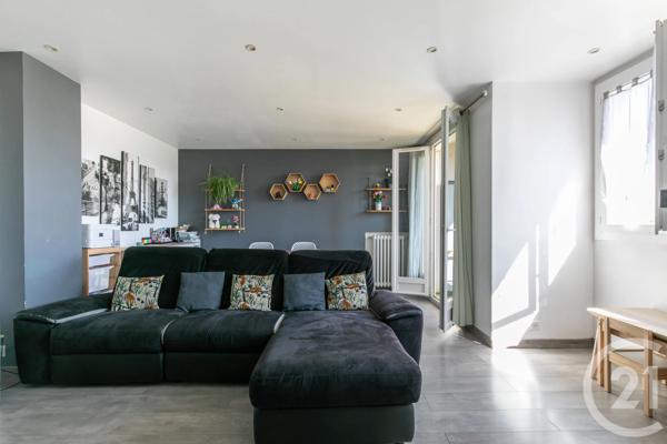Appartement F3 à vendre  3 pièces - 66,45 m 2   ST MAUR DES FOSSES  - 94