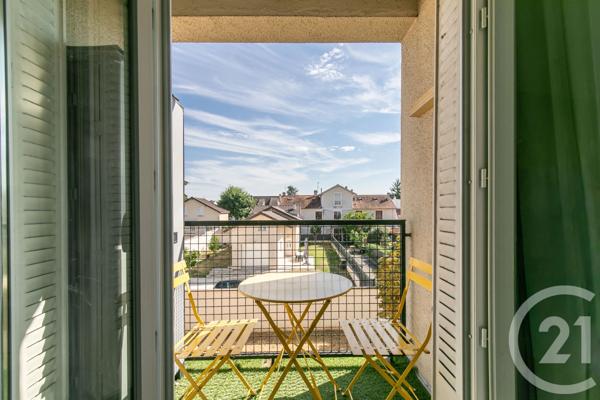 Appartement F3 à vendre  3 pièces - 66,45 m 2   ST MAUR DES FOSSES  - 94