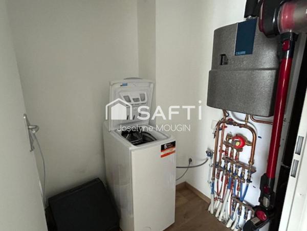Amiens, Intercampus, appartement T3 avec balcon et stationnement sécurisé.
