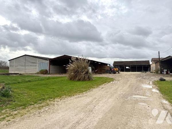 Propriété à vendre à Courteranges (10270) - Aube (10)

Propriété comprenant une maison d'habi...