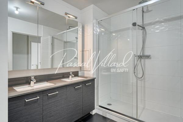 Ecoquartier RIVES DE SEINE - IMMEUBLE 2014 -  - ETAGE ELEVE - PARFAIT ETAT -  GRAND BALCON