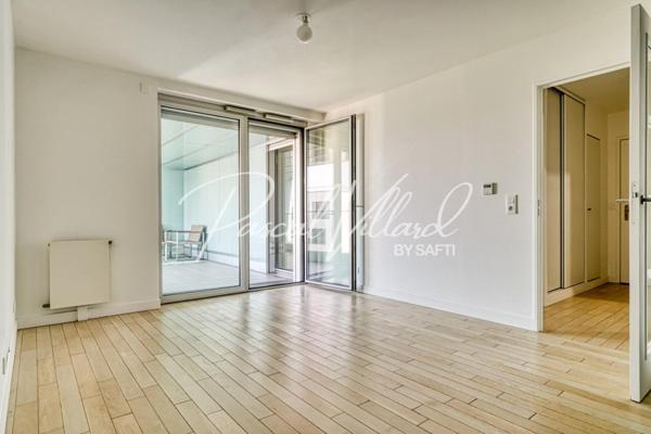 Ecoquartier RIVES DE SEINE - IMMEUBLE 2014 -  - ETAGE ELEVE - PARFAIT ETAT -  GRAND BALCON