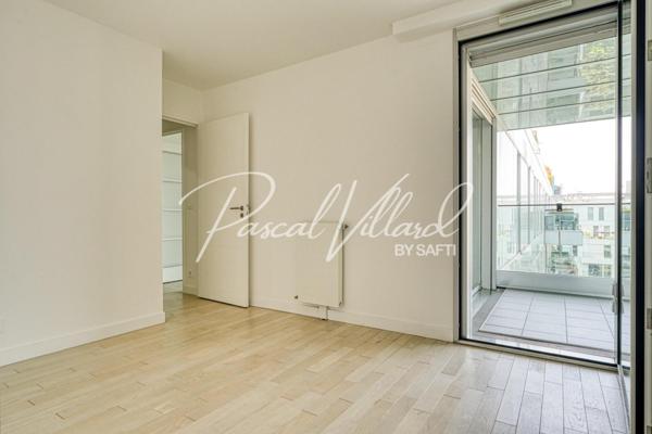 Ecoquartier RIVES DE SEINE - IMMEUBLE 2014 -  - ETAGE ELEVE - PARFAIT ETAT -  GRAND BALCON