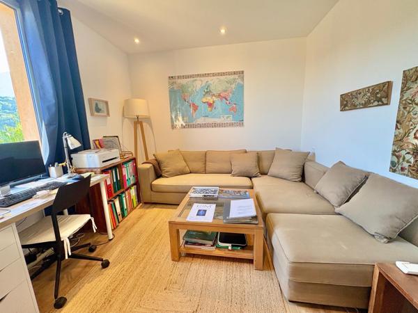 SAINTE-AGNÈS – MAISON 5 PIÈCES AVEC VUE MER SUR PLUS DE 6 500 m² DE TERRAIN